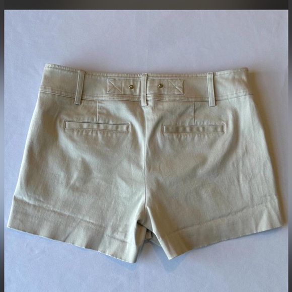 Cream‎ Cache Shorts - Picture 2 of 2